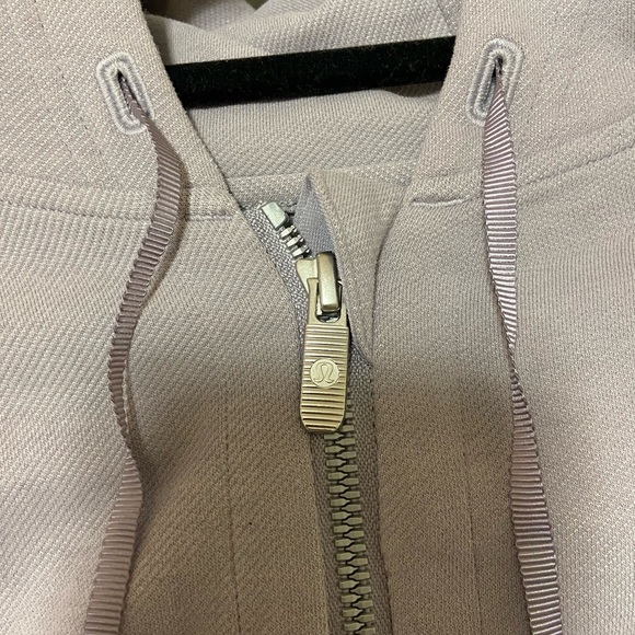 Lululemon Hooded Purple Zip Up Jacket Size 6 - Picture 9 of 11